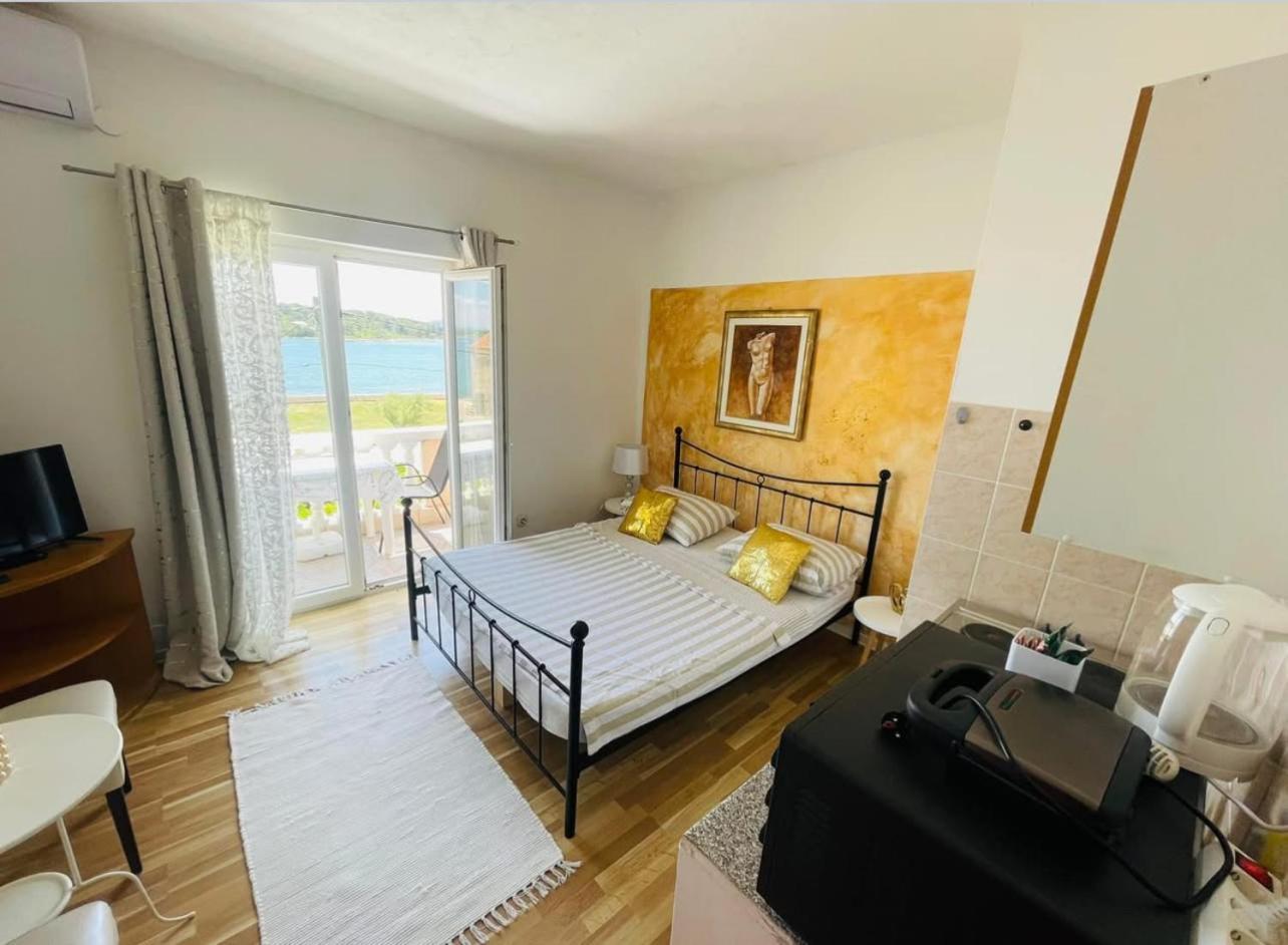 Apartments Esperanza Pašman Exteriér fotografie